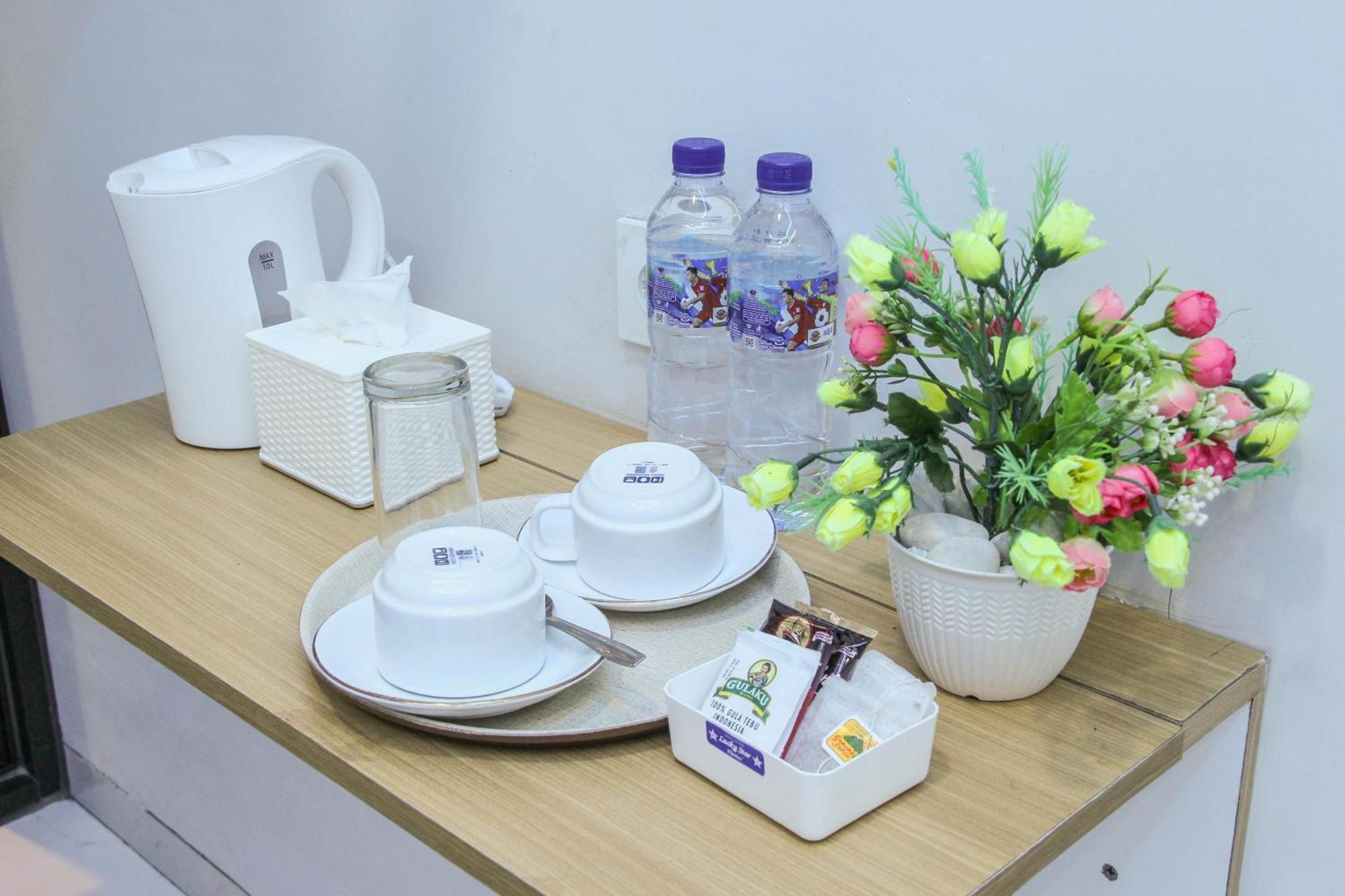 Laswi Syariah Guest House バンドゥン エクステリア 写真